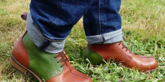 BOTTINES PORTEES profil