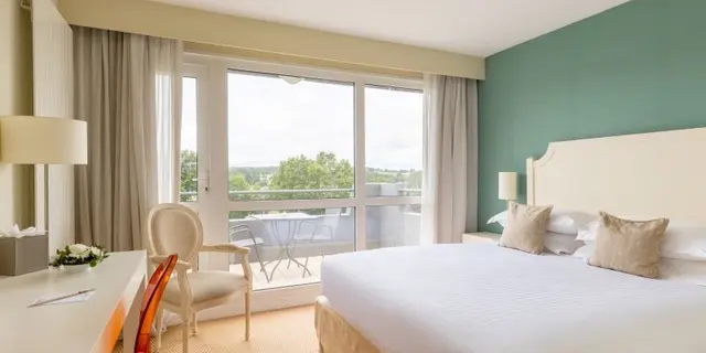 Hotel Spa Roi Arthur - chambre - Ploërmel - lac au Duc - Bretagne