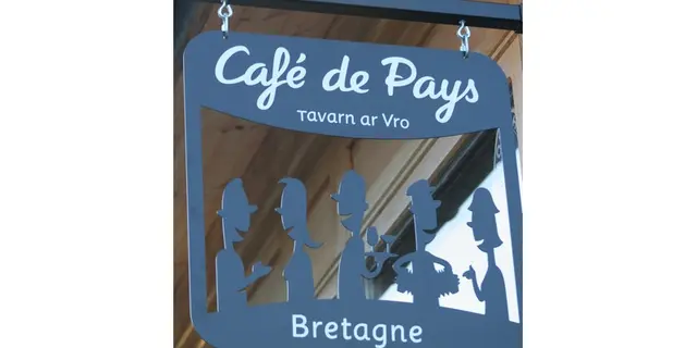 Bar-Champ Commun-Estaminet-Augan-Brocéliande-Bretagne