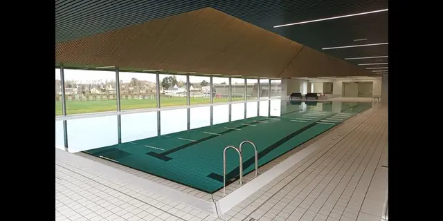Bassin sportif
