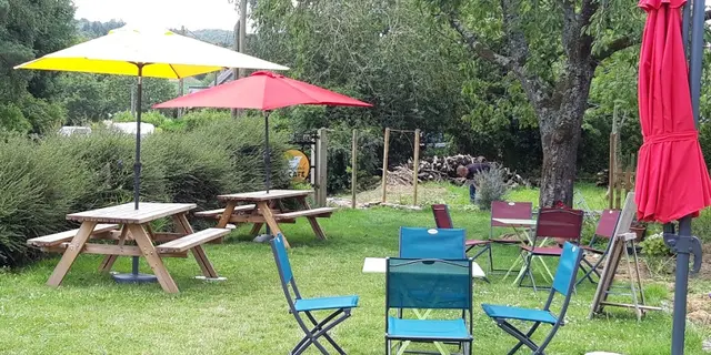 Brocéliande_Café_jardin_terrasse_Tréhorenteuc