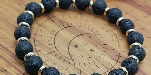 Bracelet vitalité en pierres de lave