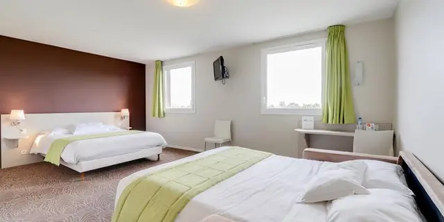Brit Hotel Saint-Meen-le-Grand