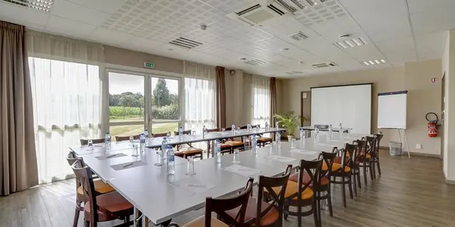 Brit Hotel Saint-Meen-le-Grand