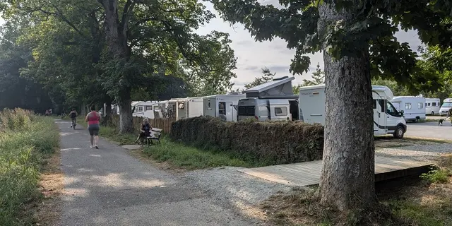 Aire - service - stationnement - Josselin - Brocéliande - Morbihan - Bretagne