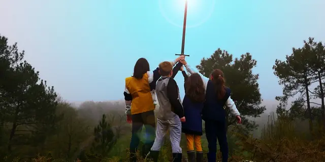 Animation_contes_scolaires_chevaliers_dames_TableRonde