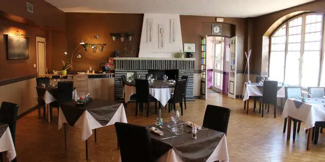 Restaurant-A l'orée de la forêt-Campénéac-Destination-Brocéliande-Bretagne