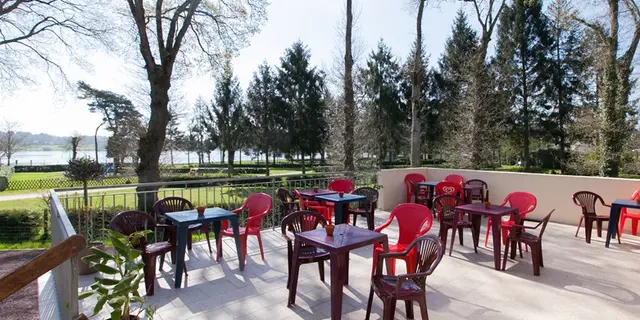 Camping du Lac - Taupont - Brocéliande - Bretagne