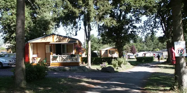 Camping du Lac - Taupont - Brocéliande - Bretagne