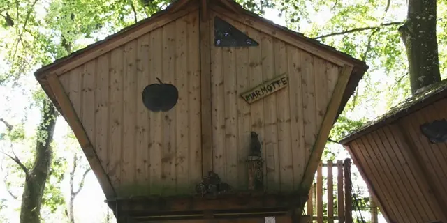 Cabanes perchées du Domaine du Roc - Hébergements insolite - Le Roc Saint-André - Val d'Oust - Morbihan - Bretagne
