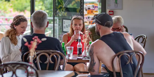 Café de la Gare vélo rail Médréac