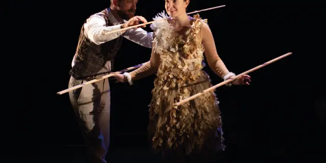 Titi tombe, Titi tombe pas