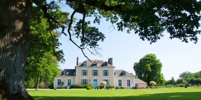 Château du Pin - E brochure