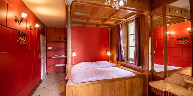 Chambre 2 appartement rez-de-jardin