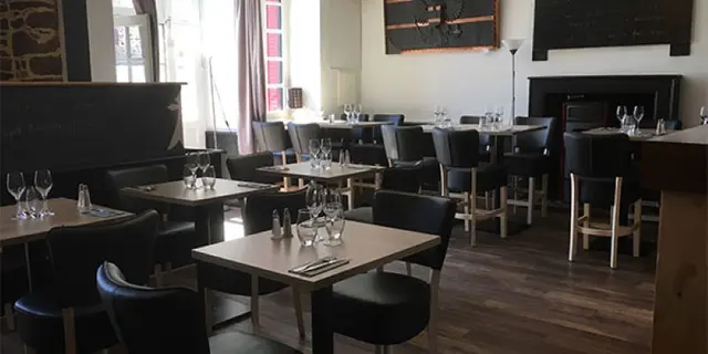 Cortessia-salle-Breal-sous-Montfort