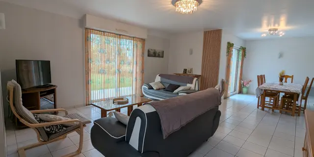 Cuisine salle a manger Gite Coté Parc