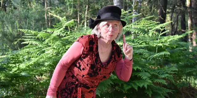 LindyLou_conteuse_Destination_Brocéliande