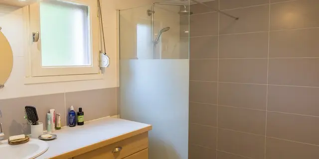 Salle de bain commune