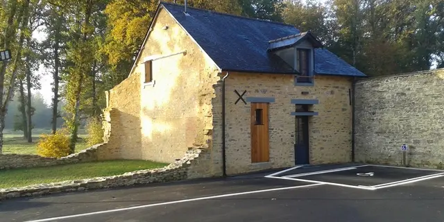 Domaine des Hayes_Maxent_Cottage_vue2