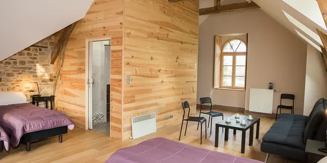Domaine des Hayes_Maxent_La Basse Cour_chambre