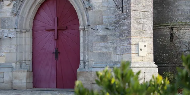 Eglise Landujan