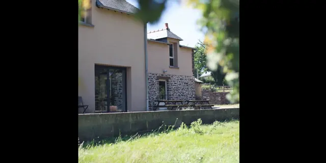 Exterieur La Hulotte - St-Malon-sur-mel