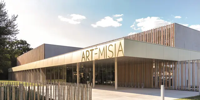 Facade-Artemisia