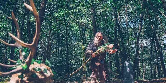 Festival_Excalibur_Nemeton_Fabula_Broceliande_Spectacle-merlin