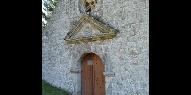Fronton de la chapelle Sainte-Catherine à Lizio - Morbihan - Bretagne