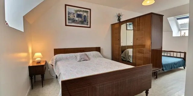 Gîte Nature et Contes_Maxent_Chambre Fées grand côté