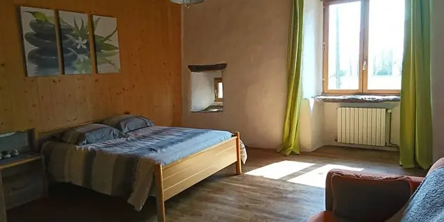 Gite-Ar-Merglet-Maxent-chambre5-2