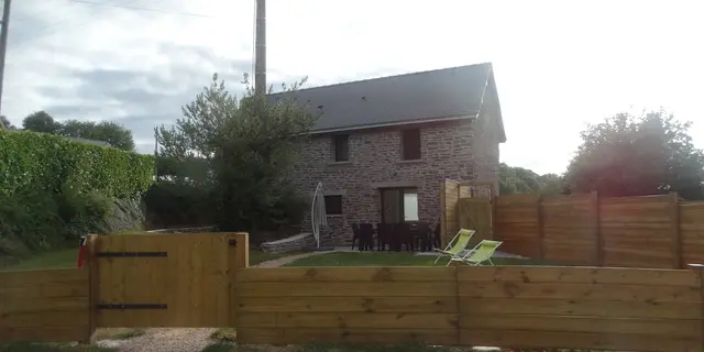 Gîte aux portes de Brocéliande_extérieur3