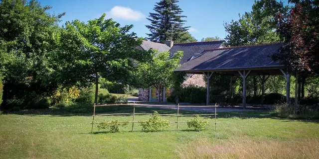 Gîte du Petit Peuple_Paimpont_terrain