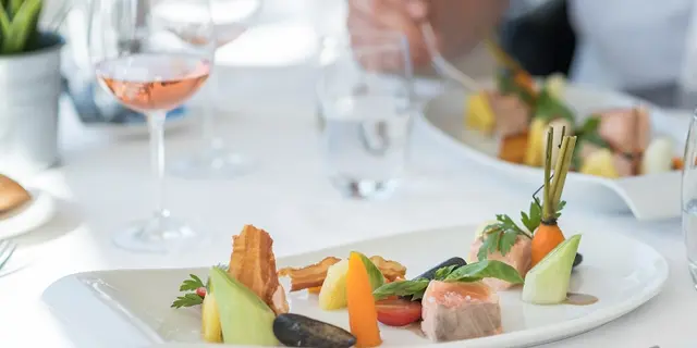 Restaurant - Les Chevaliers - plat gastronomique - Ploërmel - Bretagne