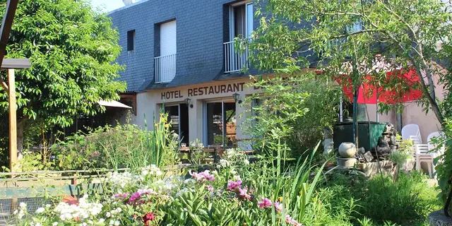 Hôtel des Bruyères_Plélan le Grand_Extérieur
