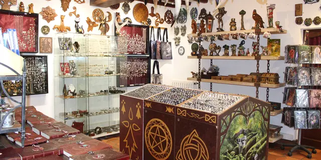 1ère Pièce Magasin Armoria Paimpont