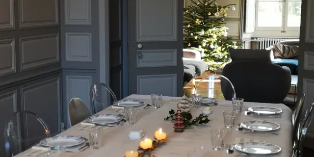 Domaine des Longrais_St Thurial_salle à manger