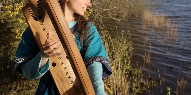 Morgan & sa harpe - Paimpont