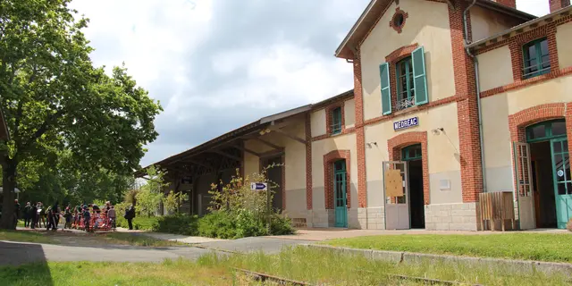 Gare vélo-rail de Médréac