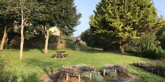 chapelle St-Golven - jardin médiéval - vieux bourg - Taupont - Morbihan