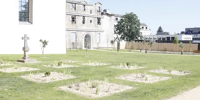 couvent des carmélites - jardin - Ploërmel