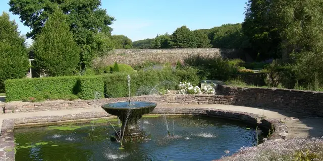 Jardin des Evêques-St Malo de Beignon-Brocéliande-Bretagne