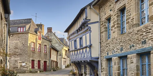 Josselin - Centre historique - Quartier Sainte-Croix -Morbihan - Bretagne