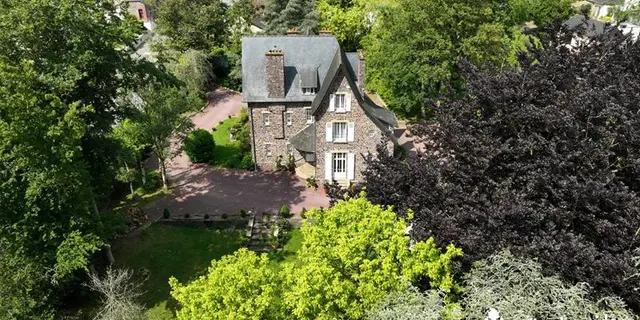 La Maison Rouge