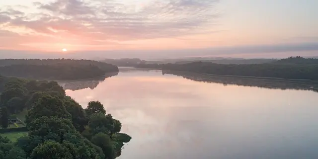 Lac au Duc - aurore - Ploërmel - Brocéliande - Bretagne