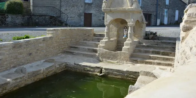Fontaine lavoir - Cruguel - Morbihan - Bretagne