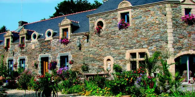 Le-Clos-Ssaint-Fiacre-Carentoir-Destination-Broceliande-Bretagne