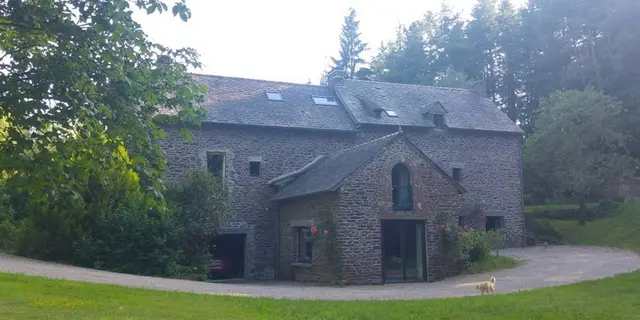 Le moulin de Merlin_Paimpont_parking