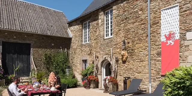 Chambres d'hôtes-Manoir Desnachez-Taupont-Destination-Brocéliande-Bretagne