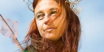 Medele-Fee---credit-photo-Laurent-Boulesteix-visage